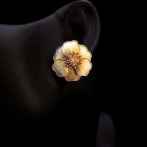 Six Leaves Flower Ear Stud